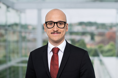 Raphael Pfleghar Raphael Pfleghar