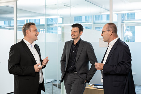 Auditing The business community needs reliable information to make good decisions. The plausibility of corporate performance figures governs the relationship between the business and shareholders, creditors and stockholders. This information provides the basis for strategic decision-making. We perform annual and consolidated audits in a targeted and efficient manner by implementing mandatory and voluntary special audits and helping to resolve complex accounting issues. Furthermore, our team of specialists can provide professional support in evaluating businesses. In this context, we provide several services in our capacity as a neutral expert, consultant and intermediary.