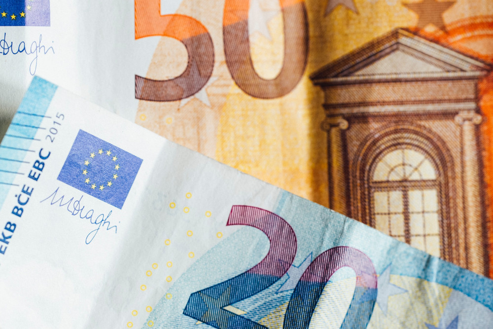 Unternehmensfinanzierung in unsicheren Zeiten Unternehmensfinanzierung in unsicheren Zeiten