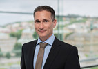 Dr. Sven Ort Dr. Sven Ort