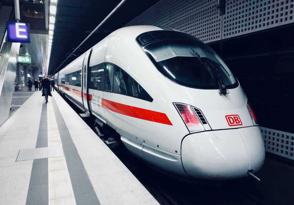 Trendwende im Schienenpersonennahverkehr: Reaktivierung stillgelegter Strecken Trendwende im Schienenpersonennahverkehr: Reaktivierung stillgelegter Strecken