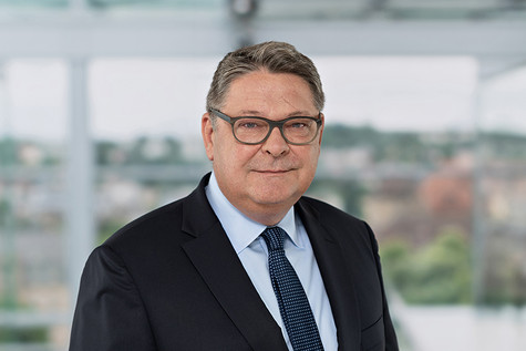 Alexander Knodel Alexander Knodel